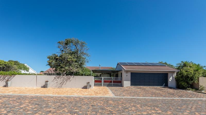 4 Bedroom Property for Sale in Duynefontein Western Cape